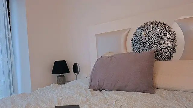 my lina online show from 28, 12, 2024