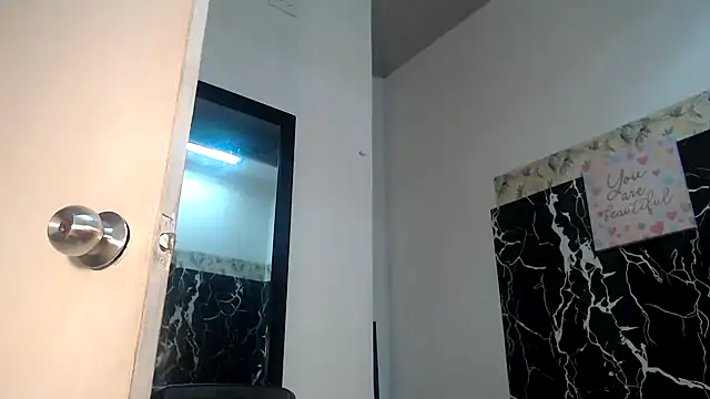 KristalTsXXX online show from 29, 3, 2026