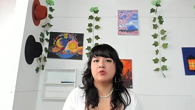 Karol IsabelCouple online show from 25, 9, 2025