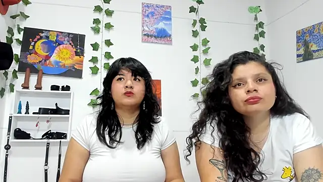 Karol IsabelCouple online show from 29, 9, 2025