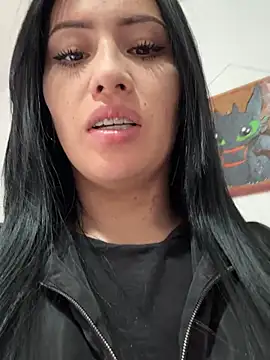 Snapshot of Sara_luna_ chatting on 12, 3, 2025 Sara luna  online show from 12, 3, 2025