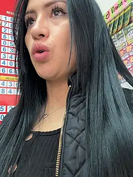 Snapshot of Sara_luna_ chatting on 14, 3, 2025 Sara luna  online show from 14, 3, 2025