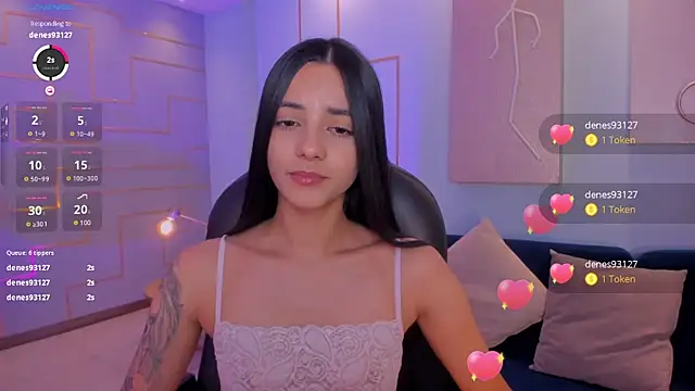 HannahJamesX online show from 5, 2, 2025