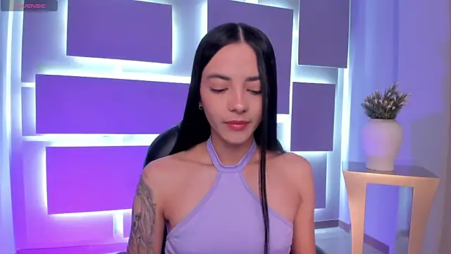 HannahJamesX online show from 26, 9, 2025