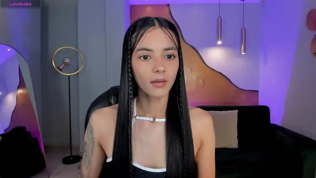 HannahJamesX online show from 27, 9, 2025