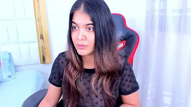 Snapshot of MadelineJackson chatting on 15, 12, 2024 MadelineJackson online show from 15, 12, 2024