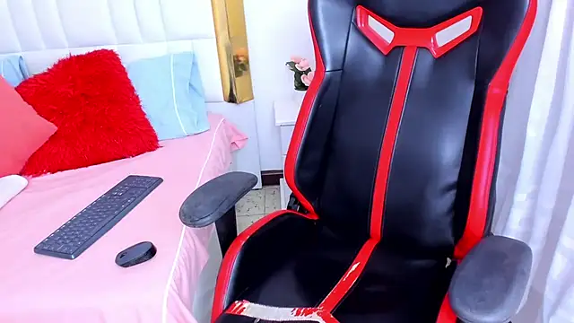 Snapshot of MadelineJackson chatting on 23, 3, 2025 MadelineJackson online show from 23, 3, 2025