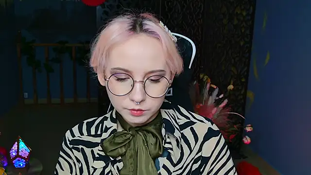 JasmineMilko online show from 21, 2, 2025