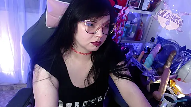 LiloMoon69 online show from 21, 2, 2025