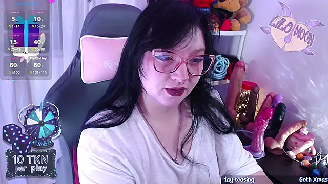 LiloMoon69 online show from 19, 12, 2025