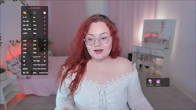 Snapshot of Lana_Bananass chatting on 12, 6, 2026 Lana Bananass online show from 12, 6, 2026