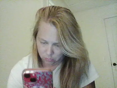 Snapshot of burrkitty chatting on 28, 11, 2025 burrkitty online show from 28, 11, 2025