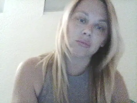 Snapshot of burrkitty chatting on 3, 12, 2025 burrkitty online show from 3, 12, 2025