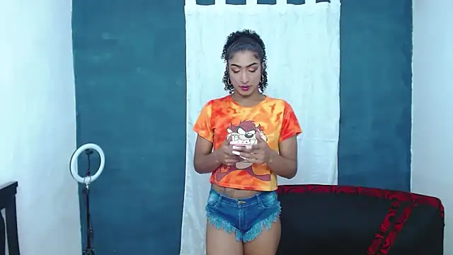 BLACK MOON TS online show from 19, 9, 2025