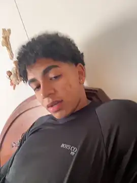 Snapshot of JoanG10 chatting on 11, 9, 2025 JoanG10 online show from 11, 9, 2025