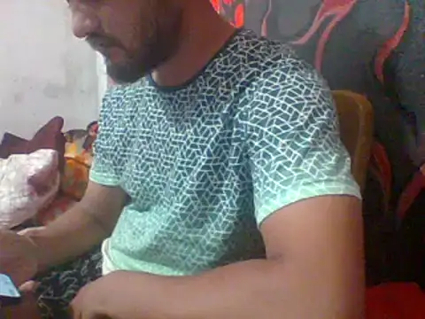 Snapshot of Kenny-kay chatting on 8, 12, 2024 Kenny-kay online show from 8, 12, 2024