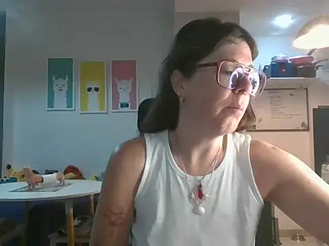 Calentandote online show from 8, 10, 2025