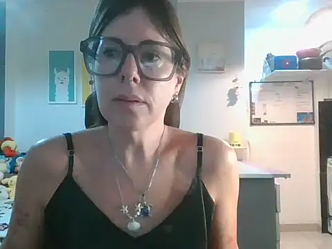 Calentandote online show from 6, 4, 2026