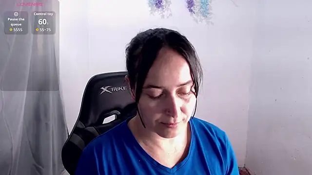 carla slut outlimits online show from 17, 3, 2026