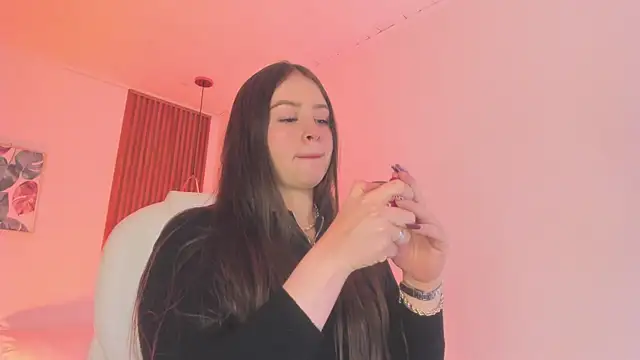 TiffanyWright online show from 30, 11, 2025