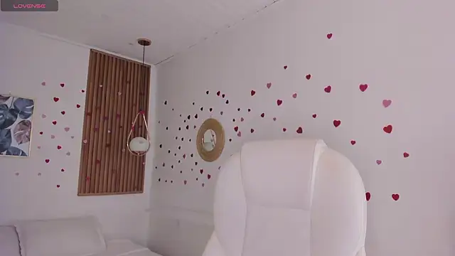 TiffanyWright online show from 21, 2, 2026