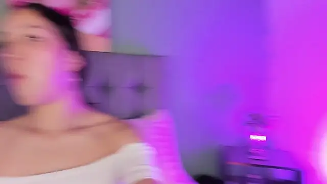 Cassie fletcher  online show from 5, 12, 2025