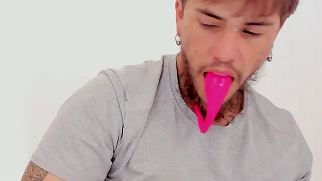 Beard xox online show from 13, 10, 2025