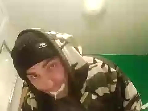 Snapshot of DrbigdickUK chatting on 23, 12, 2024 DrbigdickUK online show from 23, 12, 2024