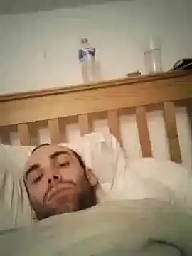 Snapshot of DrbigdickUK chatting on 25, 1, 2025 DrbigdickUK online show from 25, 1, 2025