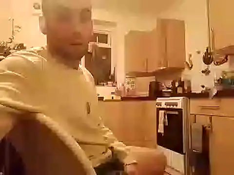 Snapshot of DrbigdickUK chatting on 5, 2, 2025 DrbigdickUK online show from 5, 2, 2025