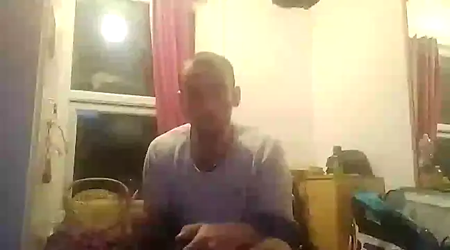 Snapshot of DrbigdickUK chatting on 22, 3, 2025 DrbigdickUK online show from 22, 3, 2025