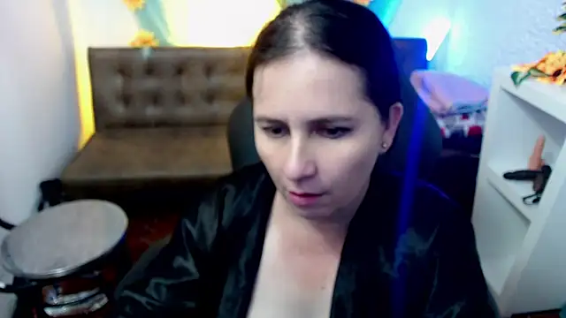 victoria jones online show from 19, 3, 2025