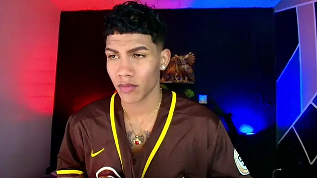 Damian latinxxx online show from 5, 3, 2025