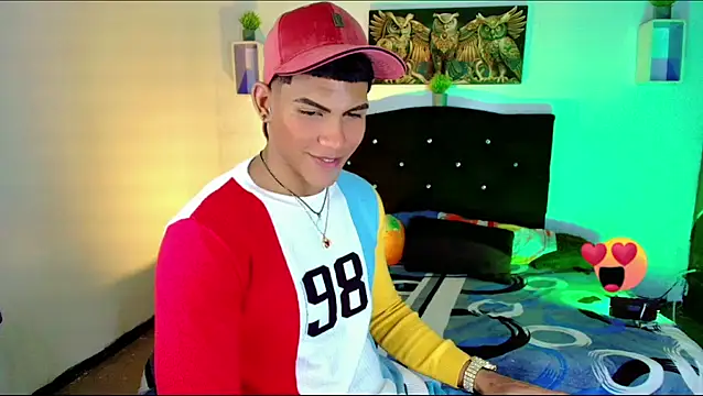 Damian latinxxx online show from 6, 3, 2025