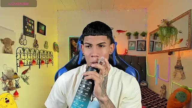 Damian latinxxx online show from 9, 1, 2026