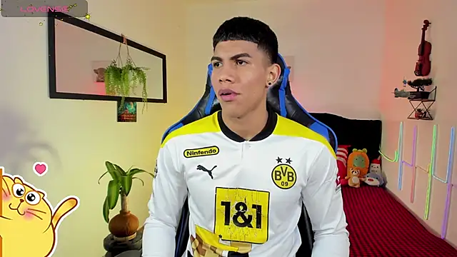 Damian latinxxx online show from 4, 3, 2026