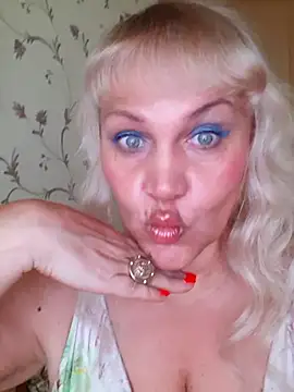 IsabellaBoni online show from 5, 7, 2026