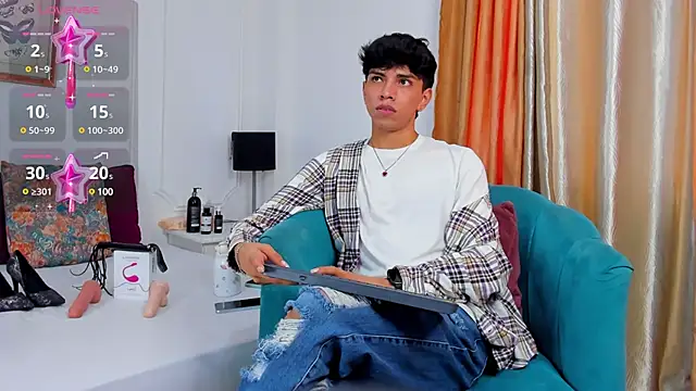 Snapshot of Santy_carrington chatting on 10, 1, 2025 Santy carrington online show from 10, 1, 2025