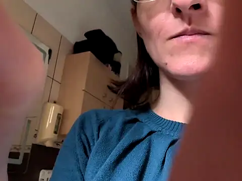 Milky hairy mommy online show from 1, 10, 2025