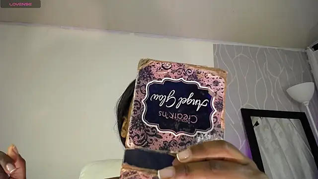 Britanymooree online show from 9, 1, 2025