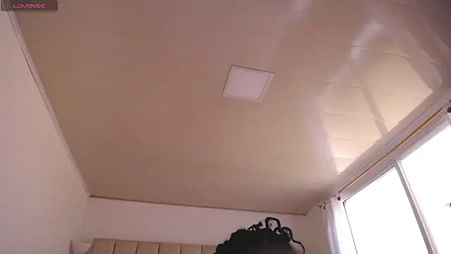 Britanymooree online show from 5, 3, 2026