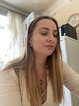 Snapshot of OlgaBuzzz chatting on 10, 1, 2025 OlgaBuzzz online show from 10, 1, 2025