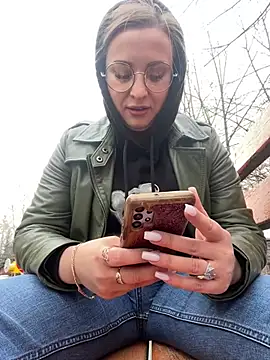 Snapshot of OlgaBuzzz chatting on 21, 3, 2025 OlgaBuzzz online show from 21, 3, 2025