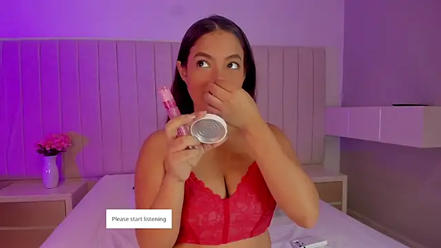 Littleolivia  online show from 20, 2, 2026