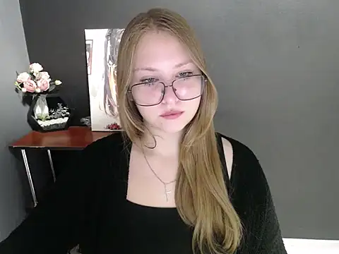 lady minx online show from 21, 10, 2025