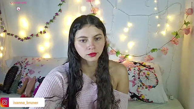 Snapshot of Ivanna_Bruner chatting on 25, 1, 2025 Ivanna Bruner online show from 25, 1, 2025