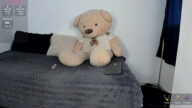 Snapshot of LittleParker chatting on 6, 6, 2026 LittleParker online show from 6, 6, 2026