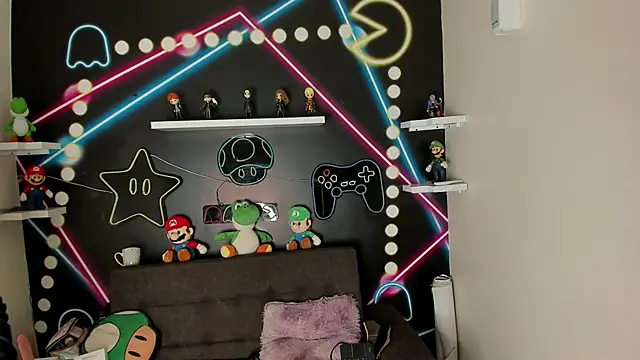 AbbyWathson online show from 22, 3, 2025