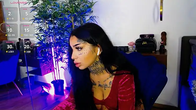 CreamyInkky  online show from 3, 12, 2025