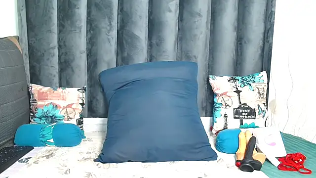 Snapshot of ThickAss90 chatting on 7, 7, 2026 ThickAss90 online show from 7, 7, 2026